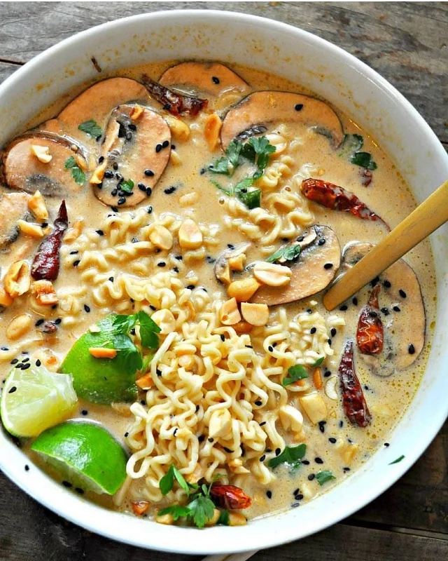 Thai Peanut Noodle Bowl