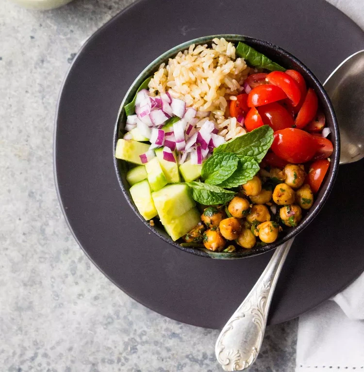 Mediterranean Chickpea Salad Bowls